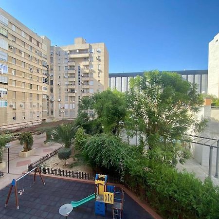 Rentalsevilla Luis De Morales מראה חיצוני תמונה