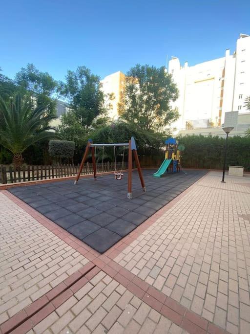 Rentalsevilla Luis De Morales מראה חיצוני תמונה