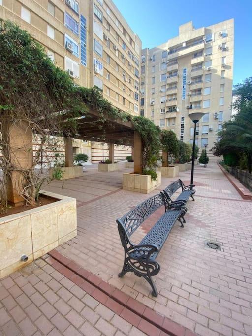 Rentalsevilla Luis De Morales מראה חיצוני תמונה